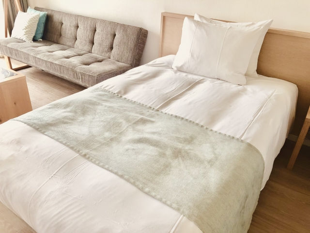 ホテルのベッド